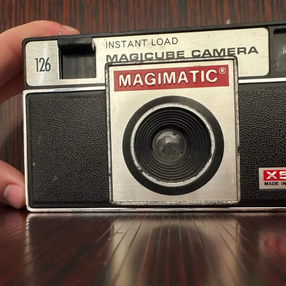Vintage 1975 Imperial Magimatic X50 126 Instant Load Magicube Camera